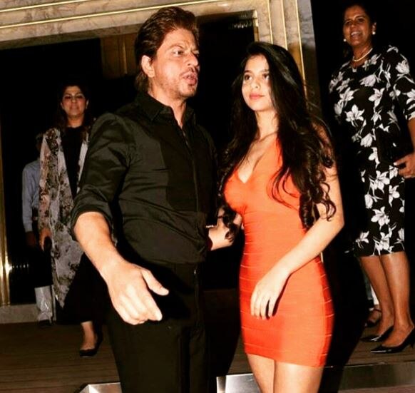 SWAG! Shah Rukh Khan's NEW PIC with daughter Suhana proves that they are the COOLEST daddy-daughter duo in Bollywood!