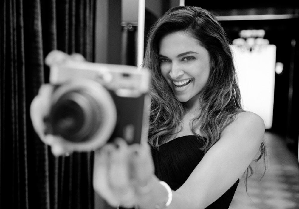 Deepika Padukone's minimalist Louis Vuitton ad gets mixed response: DP  doesn't look sharp enough, Zendaya only celeb selling to buyers - IBTimes  India