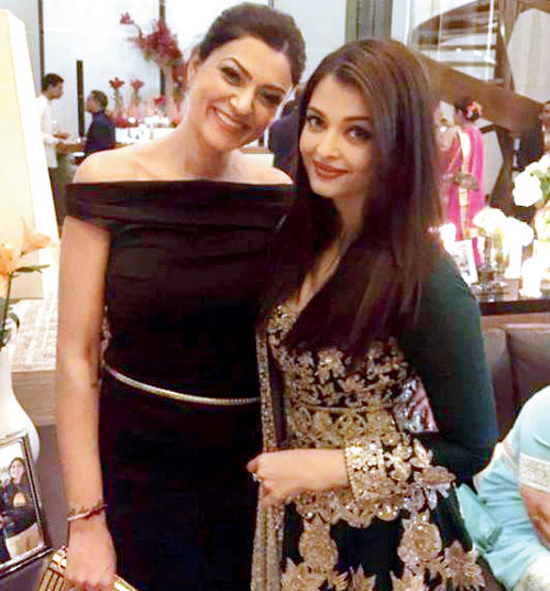 This THROWBACK PIC of Aishwarya Rai as Miss World & Sushmita Sen as Miss Universe posing together in 1994 is going VIRAL!