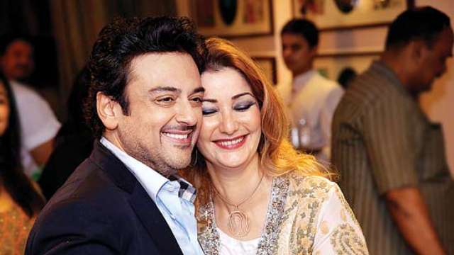 Singer Adnan Sami shares FIRST PIC of her NEWBORN daughter!