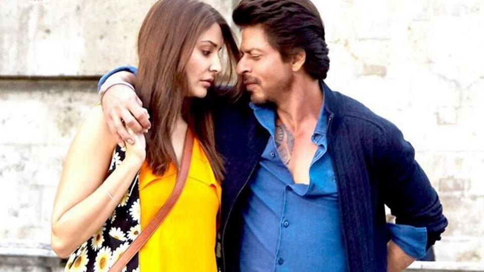 Jab Harry Met Sejal TRAILER: SRK & Anushka's refreshing chemistry in a joyous romantic ride!