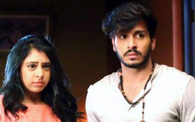 Ghulaam' lead actress Niti Taylor KICKED OUT; Sanaya Irani or Ekta Kaul might REPLACE her!