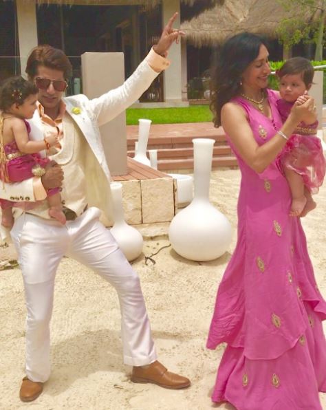 VIDEO & PICS: TV actor Karanvir Bohra playing dhol and his BABY GIRL dancing at a wedding is the CUTEST thing you will see today!