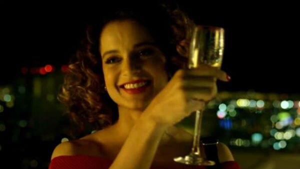 Simran' REVIEW: Kangana Ranaut's power packed performance makes Hansal Mehta's film a worth watch!