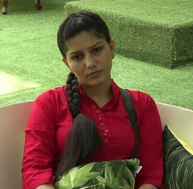 Bigg Boss 11: Sapna Choudhary's first number 'Love Bite' is OUT; makes her Bollywood debut with the song!