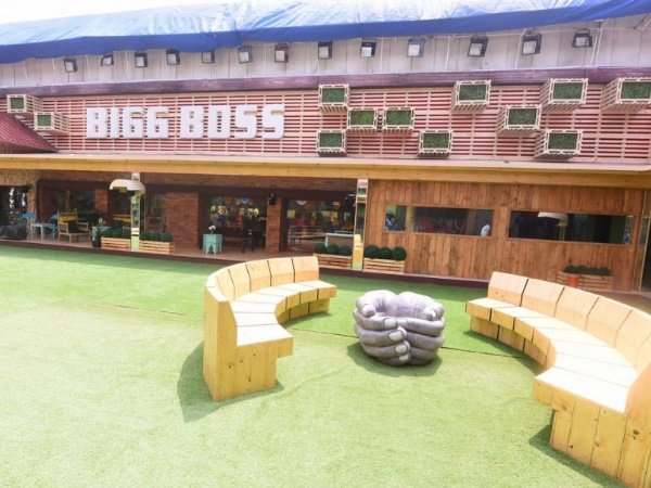 OMG! Bigg Boss 11's set DEMOLISHED by municipal corporation; Bulldozers ran over illegal construction!