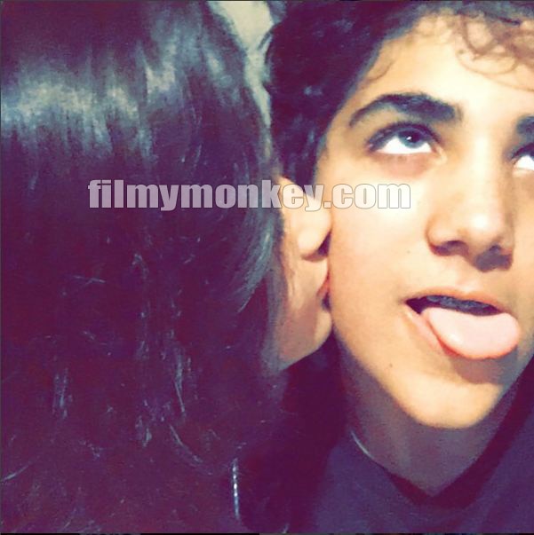 Pics-Video! Akshay Kumar's son Aarav hides his face as he goes out on dinner with two female friends!