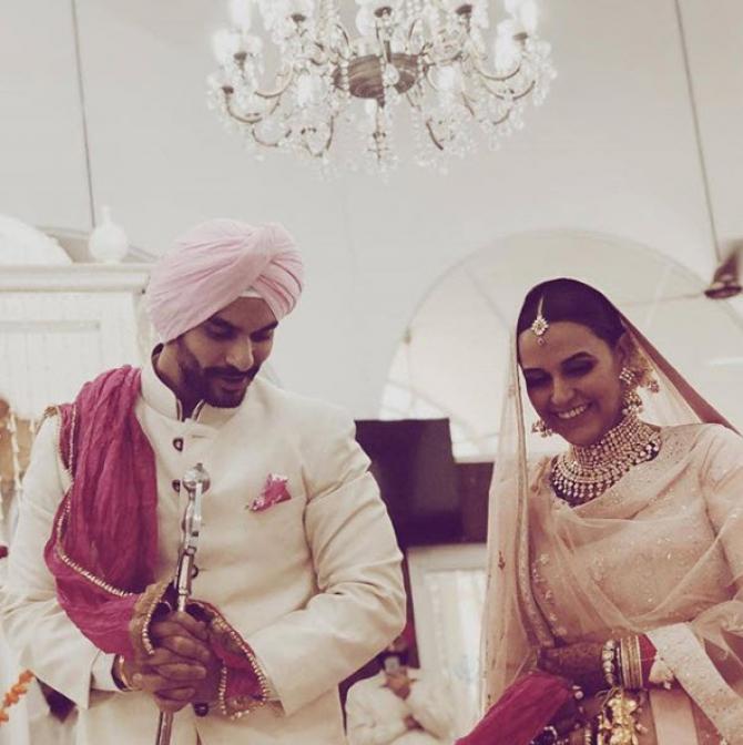 Neha Dhupia's WEDDING: Here are all the INSIDE PICS & VIDEOS from her traditional Gurudwara wedding!