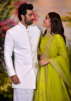 Wedding bells for Ranbir Kapoor-Alia Bhatt; Brahmastra actors to get HITCHED in 2020?