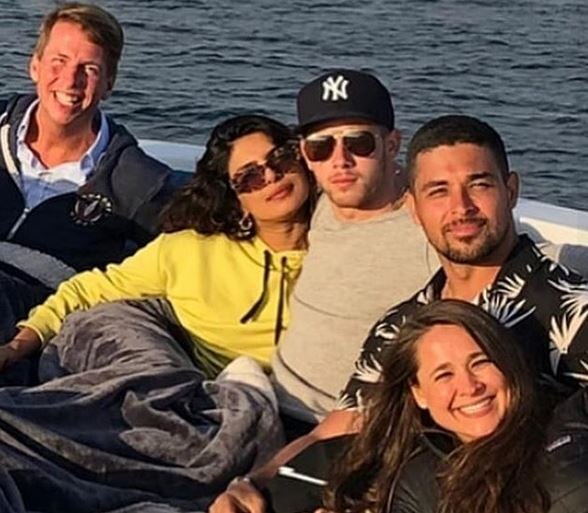 WHOA! Priyanka Chopra to introduce Nick Jonas to her mom