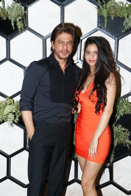 SRK's daughter Suhana Khan's hippie look in this throwback pic is breaking the internet!