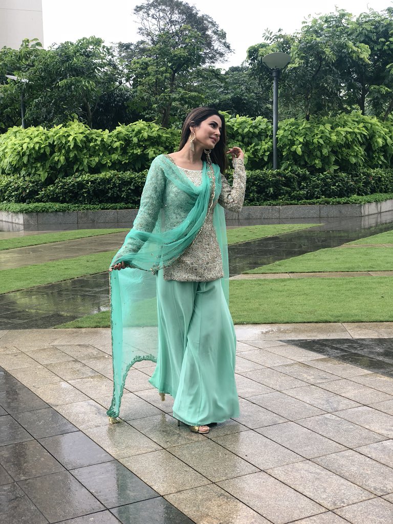 WOAH! TV actress Hina Khan's Bakra Eid's outfit- green &golden sharara cost more than a two-night stay in a 5-star hotel!