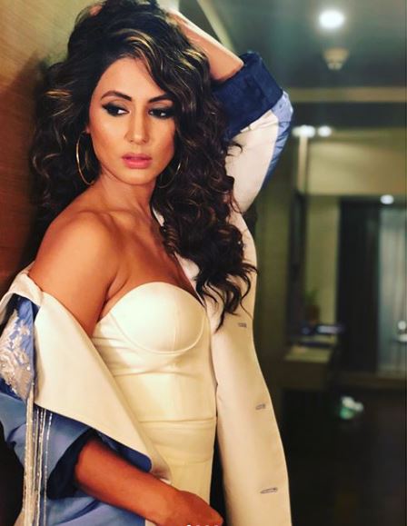 After 'Kasautii Zindagii Kay', Hina Khan aka 'Komolika' bags LEAD role in another show!