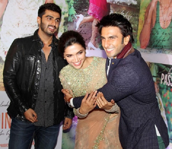 Arjun Kapoor's REACTION to ‘Baba’ Ranveer Singh-Deepika Padukone's wedding rumours is HILARIOUS!