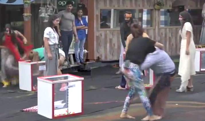 Bigg Boss 12 Day 17 Ep 18 HIGHLIGHTS: Jwalamukhi task sees HUGE-FIGHTS; Deepak's FALLOUT with Sree-Kvb!