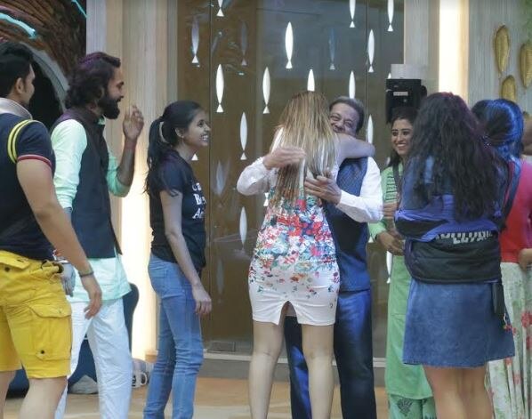 Bigg Boss 12 Day 29 PREVIEW: Sreesanth-Anup Jalota RE-ENTER BB 12 house, Jodis BREAK-UP; NEW TWIST in nominations