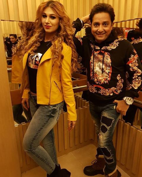 WHAT! Bigg Boss 12: Singer Sukhwinder Singh denies DATING Anup Jalota's girlfriend Jasleen Matharu!