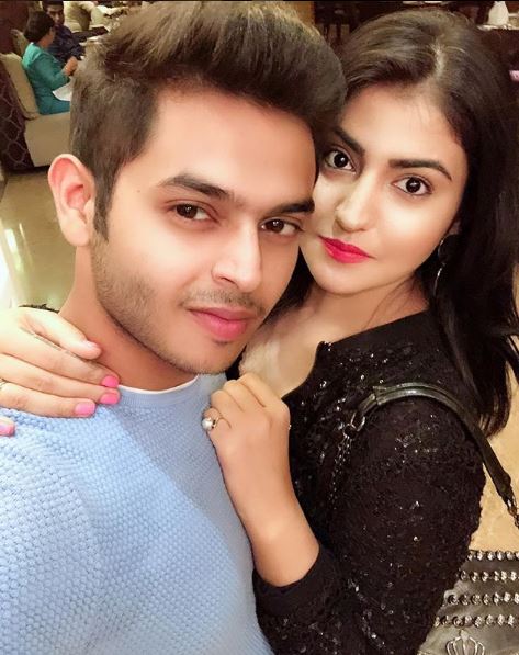 Comedian Siddharth Sagar getting ENGAGED to girlfriend Subuhi Joshi TOMORROW in Delhi; His mother NOT invited!