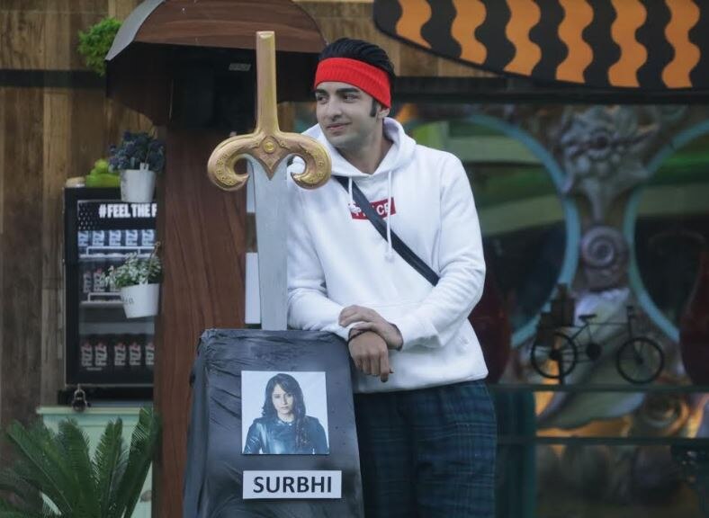 Bigg Boss 12 Day 74 PREVIEW: Captaincy task gets INTENSE; Four contestants battle it out to become next captain!