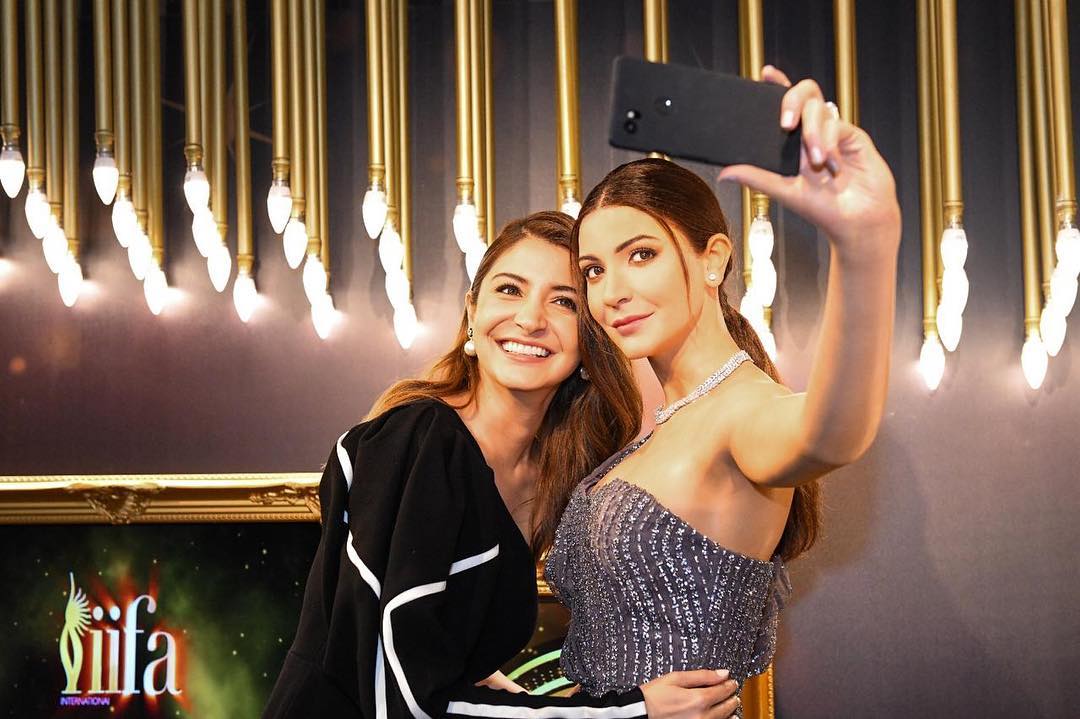 Anushka Sharma turns prankster, poses as her wax statue at Madame Tussauds Singapore leaving fans shocked!