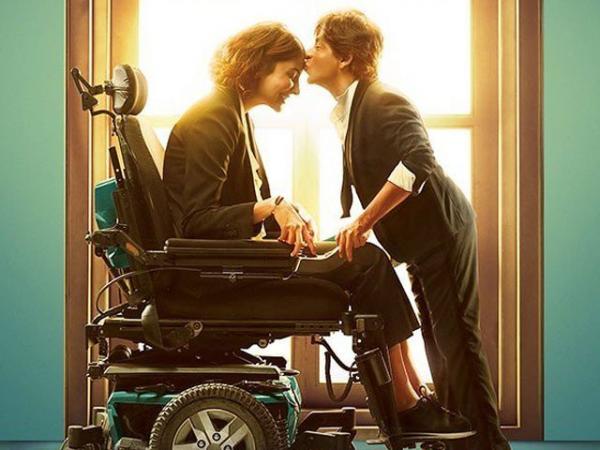 Zero' star Shah Rukh Khan donates wheelchairs to para-athletes