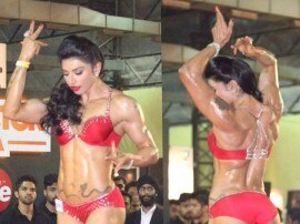 Indias Female Body Builder Yasmeen Chauhan Manaks Fitness Mantra આ બાવડેબાજ મહિલાએ બોડી બિલ્ડીંગમાં જીત્યા ગોલ્ડ મેડલ, જાણો તેના ફિટનેસ સિક્રેટ