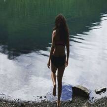 જુઓ \'એર લિફ્ટ\'ની અભિેનેત્રનો બિકિની અવતાર