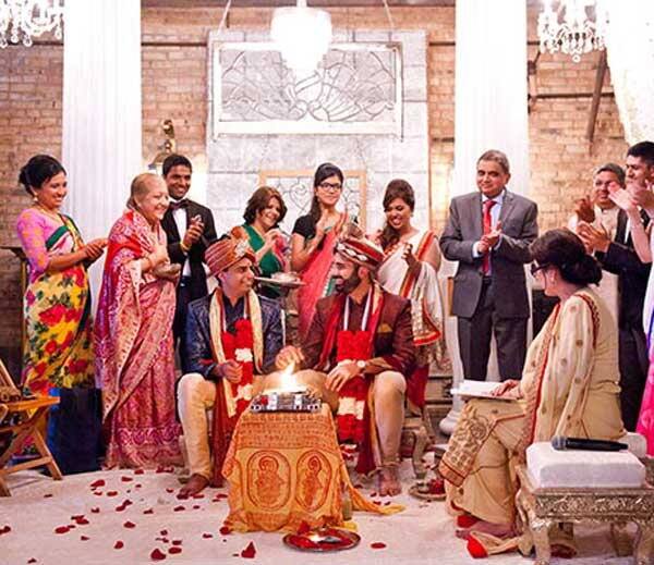 નીરલ જ્યારે હાઇસ્કૂલમાં હતો ત્યારે જ તેણે પેરન્ટ્સને પોતાના ગે હોવા અંગે વાત કરી દીધી હતી. નવ વરસ ડેટિંગ કર્યા બાદ બન્નેએ લગ્ન અંગે વિચાર્યું હતું. 