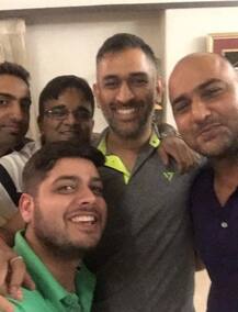 કેપ્ટન કૂલ ધોનીએ આમ સેલિબ્રેટ કર્યો બર્થ ડે, લૉંચ થયુ બાયોપિકનું નવું પોસ્ટર 