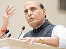 જમ્મુની તણાવભરી પરિસ્થિતિ પર રાજનાથસિંહના ઘરે બેઠક