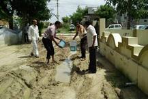 હાર્દિકના ઘર પાસે ભરાયા છે પાણીઃ આગમનને લઈને પાણી ઉચેલવાના શરૂ, જુઓ તસવીરો