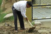 દીકરા હાર્દિકને તકલીફ ન પડે એટલે પિતા ખૂદ પાવડો પકડી રસ્તો સરખો કરવાના કામે લાગ્યા, જુઓ તસવીરો