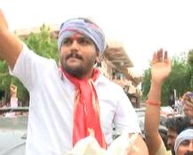 સુરત TO શામળાજી: ફક્ત 48 કલાકમાં હાર્દિકે કરી 1895 KMની સફર