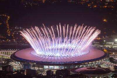 Rio 2016: ઓલમ્પિકની ઓપનિંગ સેરેમનીનો આવો હતો નજારો, જુઓ તસવીરો Rio 2016: ઓલમ્પિકની ઓપનિંગ સેરેમનીનો આવો હતો નજારો, જુઓ તસવીરો
