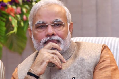 2001માં ગુજરાતમાં આવેલા ભયંકર ભૂકંપ બાદ વ્યવસ્થા સાચવવામાં નિષ્ફળ રહેલી કેશુભાઇની સરકારને હટાવીને નરેન્દ્ર મોદીને મુખ્યમંત્રી બનાવવામાં આવ્યા હતા. મોદી ચાર વખત ગુજરાતના મુખ્યમંત્રી રહ્યા છે. તેમનો કાર્યકાળ 7,ઓક્ટોબર, 2001થી 22,મે 2014 સુધી રહ્યો હતો.