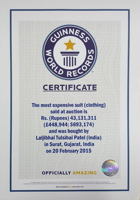 વડાપ્રધાન મોદીના આ સૂટને ખરીદવા માટે 47 લોકોએ બોલી લગાવી હતી. સૂટની બેઝ પ્રાઇઝ 11 લાખ રૂપિયા હતી. વિદેશમાં રહેનારા બિઝનેસમેન રમેશ વિરાણીએ જણાવ્યુ હતું કે તેણે પોતાના દીકરાના લગ્ન માટે આ સૂટ મોદીને ગિફ્ટ કર્યો હતો.