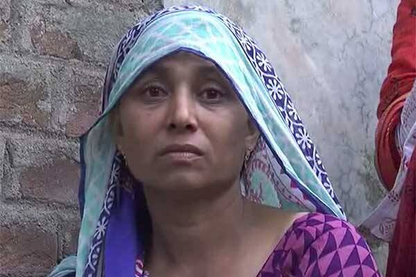 TYBAમાં અભ્યાસ કરતી પાર્વતી ભણીને શિક્ષીકા બનવા માંગતી હતી. તે ખુબ જ મહાત્વાકાંક્ષી હતી. એટલું જ નહીં તે પોતાના ગામ છોડવાણીમાં સૌથી વધુ ભણેલી હતી, જેના માટે ગત પ્રજાસત્તાક દિને ગામની પ્રાથમિક શાળામાં 'દીકરીને સલામ દેશને નામ' કાર્યક્રમ અંતર્ગત તેને સન્માનિત કરવામાં આવી હતી. પરંતુ આ ઘટનાએ યુવતીઓની સલામતી અંગે સવાલો ઊભા કરી દીધા છે. પોતાની લાડકીને ખોયા બાદ પણ પિતા બીજી કોઈ દીકરી સાથે આવું ના બને તે માટે રાહુલને કડક સજાની માંગ તો કરી રહ્યો છે, પરંતુ સાથે સાથે દિકરીઓને ભણાવવા માટે કેટલાક સવાલો ઉઠાવતાં પોતાને રોકી ના શક્યા.