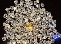 જાપાનના ગુજરાતી વેપારીનો સુરતી વેપારીઓને 100 કરોડ આપવા ઇનકાર, ડાયમંડ બજારમાં ખળભળાટ