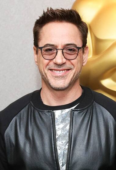 Robert Downey શાહરૂખ ખાન સાથે 33 મિલિયન ડોલરની કમાણી સાથે આઠમા નંબરે છે.