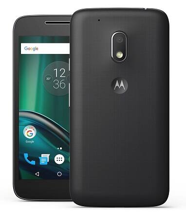 શ્રેષ્ઠ કેમેરાથી સજ્જઃ હેન્ડસેટમાં એફ/2.2 અપાર્ટરવાળો 8 મેગાપિક્સલનો રિયર કેમેરાની સાથે 5 મેગાપિક્સલનો ફ્રન્ટ કેમેરો છે. પ્રાઈમરી કેમેરો એલઈડી ફ્લેશથી સજ્જ છે અને તેમાં 1080 પિક્સલ એચડી વીડિયો રેકોર્ડ કરી શકાય છે. કનેક્ટિવિટીની વાત કરીએ તો મોટો જી4 પ્લે સ્માર્ટફોન 4જી એલટીઈ, બ્લૂટૂથ, 4.1 એલઈ, વાઈ-ફાઈ 802.11, બી/જી/એન, માઈક્રો યૂએસબી અને 3.5 એમએમ હેડ-સેટ જેકથી સજ્જ છે. સ્માર્ટફોનને પાવર આપવાનું કામ કરશે 2800 એમએએપની બેટરી. આ બ્લેક અને વ્હાઈટ કલર વેરિઅન્ટમાં ઉપલબ્ધ હશે. એક્સેલેરોમીટર, પ્રોક્સિમીટી અને એન્બિયન્ટ લાઈટ સેન્સર આ હેન્ડસેટનો ભાગ છે.