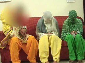 Two Women Gangraped In Mewat Hariyana હરિયાણા: બીફ ખાધુ હોવાનો આરોપ મૂકી બે મહિલાઓનો કર્યો ગેંગરેપ