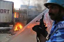 બેંગલુરૂ: કાવેરી નદીના પાણી મુદ્દે હિંસા, 56 બસોને આગચંપી, 1નું મોત, 16 વિસ્તારોમાં કર્ફ્યૂ