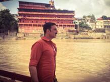 Video: અક્ષય કુમારે વારાણસીમાં લૂટ્યો પતંગ, હોડીમાંથી ફરી ચગાવ્યો