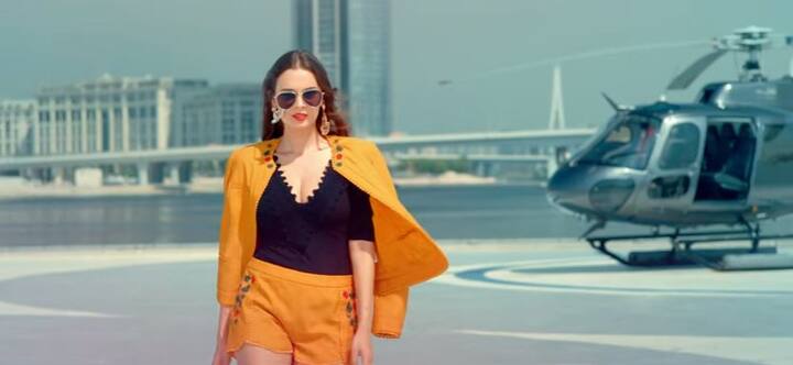 અત્યાર સુધીમાં 287,930 લોકો વીડિયો જોઇ ચૂક્યા છે. 