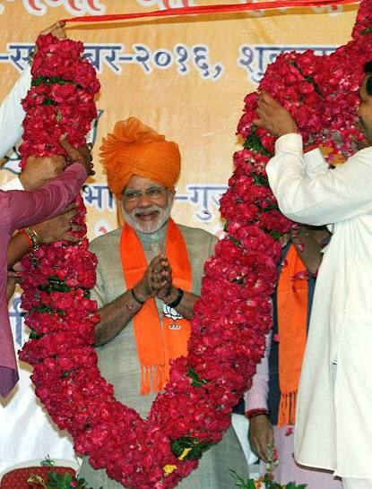 Happy Birthday PM: આજે 67માં જન્મદિવસે મોદીએ લીધા માતાના આશીર્વાદ, વિવિધ કાર્યક્રમમાં આપશે હાજરી Happy Birthday PM: આજે 67માં જન્મદિવસે મોદીએ લીધા માતાના આશીર્વાદ, વિવિધ કાર્યક્રમમાં આપશે હાજરી