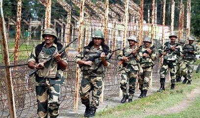 જણાવીએ કે ઉરી અટેકમાં 18 જવીન શહીદ થયા છે. જવાબી કાર્યવાહીમાં સિક્યુરિટી આર્મીએ ચાર આતંકવાદીને ઠાર માર્યા હતા. આતંકવાદી હુમલા બાદથી સેનાનું સર્ચ ઓરેશન ચાલુ છે. કાશ્મીરમાં એલર્ટ છે. આ પહેલા 21 સપ્ટેમ્બરે સર્ચ દરમિયાન બે પાકિસ્તાની નાગરિકની ધરપકડ કરવામાં આવી હતી.