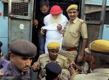 આસારામની લંપટાઇ, એઈમ્સની બ્યુટીફુલ નર્સને શું કરી કોમેન્ટ, જાણો