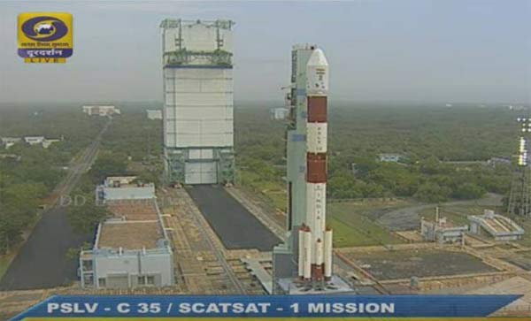 આ સાથે 8 સેટેલાઈટ્સનું એક સાથે લોન્ચિંગ કરવામાં આવ્યું છે. આઠ સેટેલાઈટ્સમાં સ્કેટસેટ-1, પાંચ વિદેશી અને ભારતીય યુનિવર્સિટીના બે સેટેલાઈટ સામેલ છે. સ્કેટસેટને દરિયાઈ અને હવામાન વિશે અભ્યાસ કરવા માટે લોંચ કરવામાં આવ્યો છે. આ તમામને PSLVની મદદથી લોન્ચ કરવામાં આવ્યા.