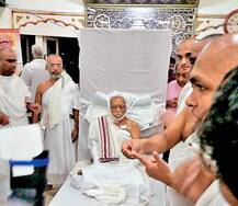 જૈન મુનિના અગ્નિસંસ્કાર કરવા પાંચ જણે બોલી 11 કરોડની બોલી, બીજી વિધી માટે બોલાઈ કેટલી રકમ, કોણ હતા જૈન મુનિ