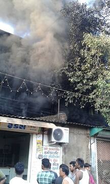 અમદાવાદઃ પ્લાસ્ટિકના ગોડાઉનમાં આગ લાગી, 10 ફાયર ફાઈટર ઘટનાસ્થળે